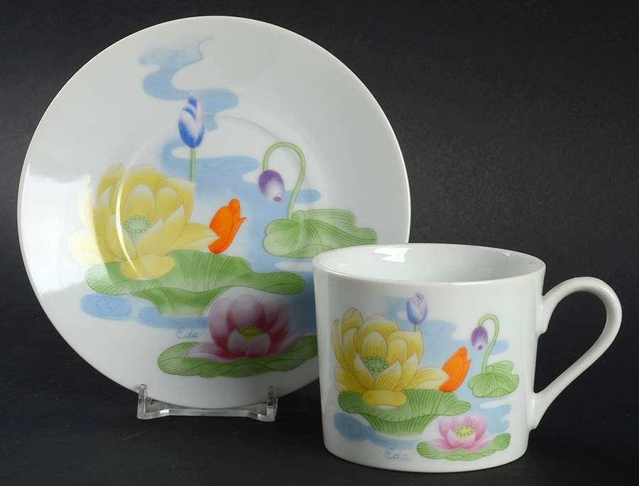 Water Lily Flat Cup & Saucer Set by Seymour Mann-1