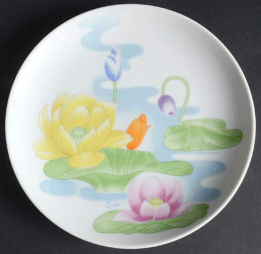 Water Lily Salad Plate by Seymour Mann-1