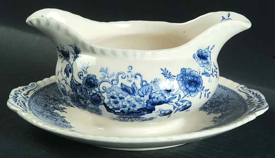 Ascot Blue Gravy Boat with Attached Underplate by Mason's-1