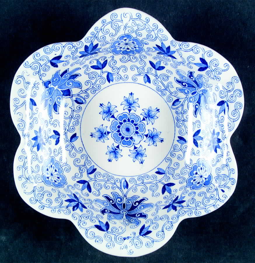 Bow Bells Blue Round Fluted Dessert Bowl by Mason's-1