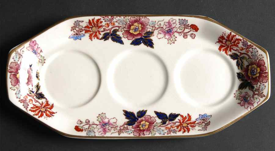 Brocade Tray for Salt/Pepper/Mustard Set by Mason's-1