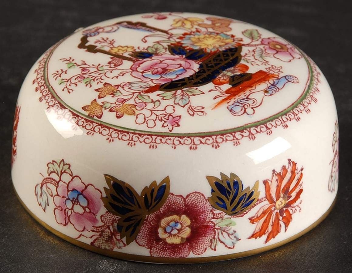 Brocade Lid for Large Ginger Jar by Mason's-1