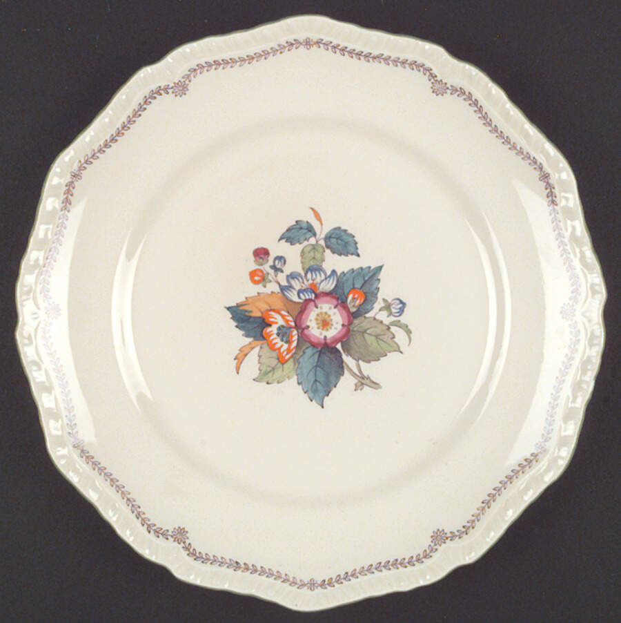 Croysdale Dinner Plate by Mason's-1