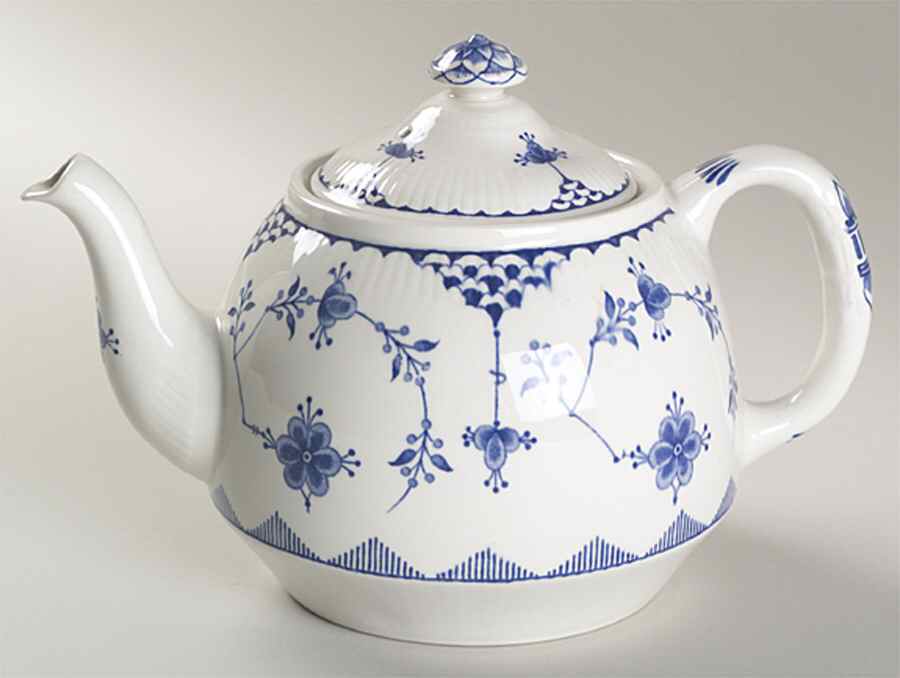 Denmark Blue Teapot & Lid by Mason's-1