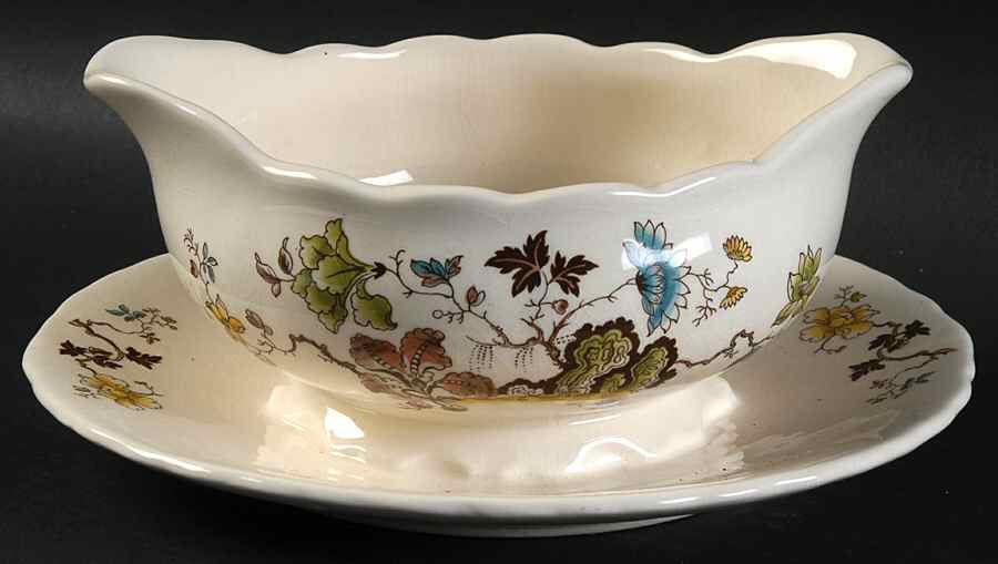 Formosa Gravy Boat with Attached Underplate by Mason's-1