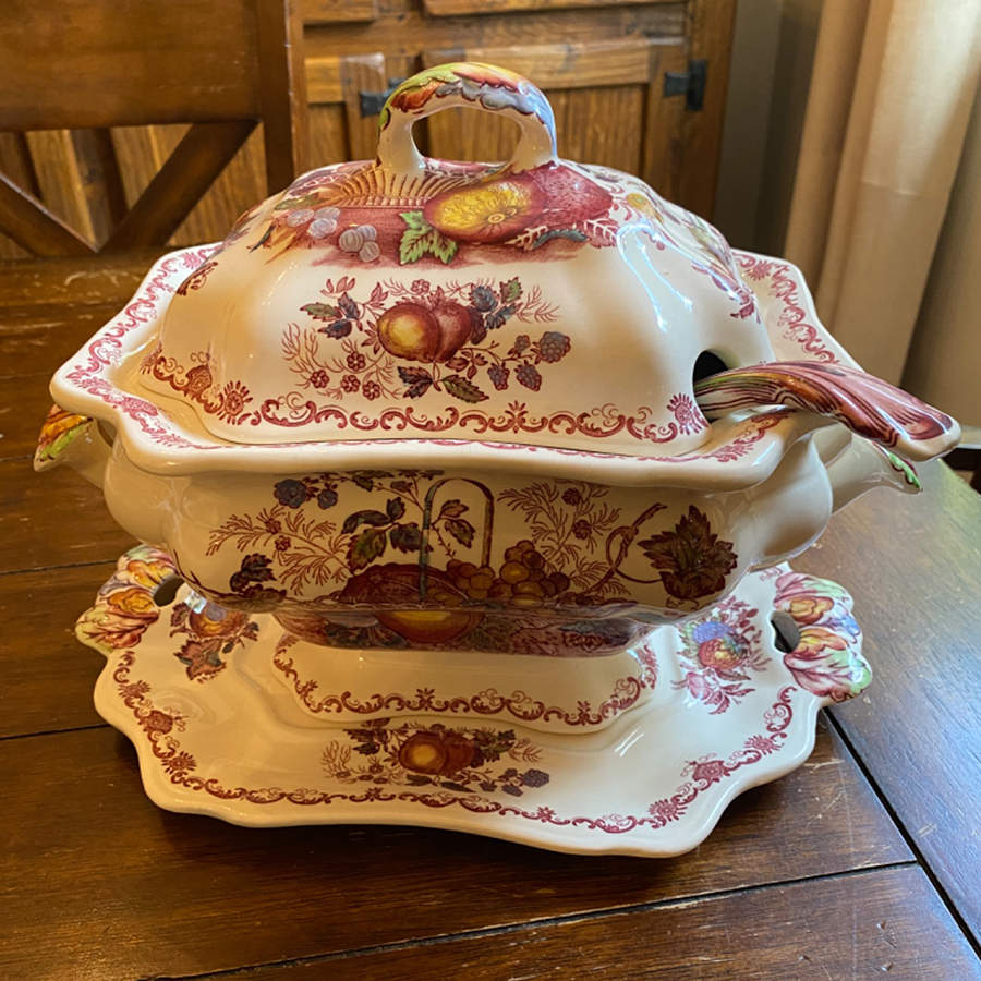 Fruit Basket Red Multicolor Small Bedford Tureen W/Ladle & Underplate by Mason's-1