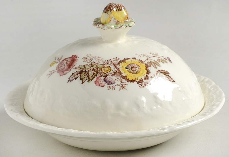 Friarswood Round Covered Butter by Mason's-1