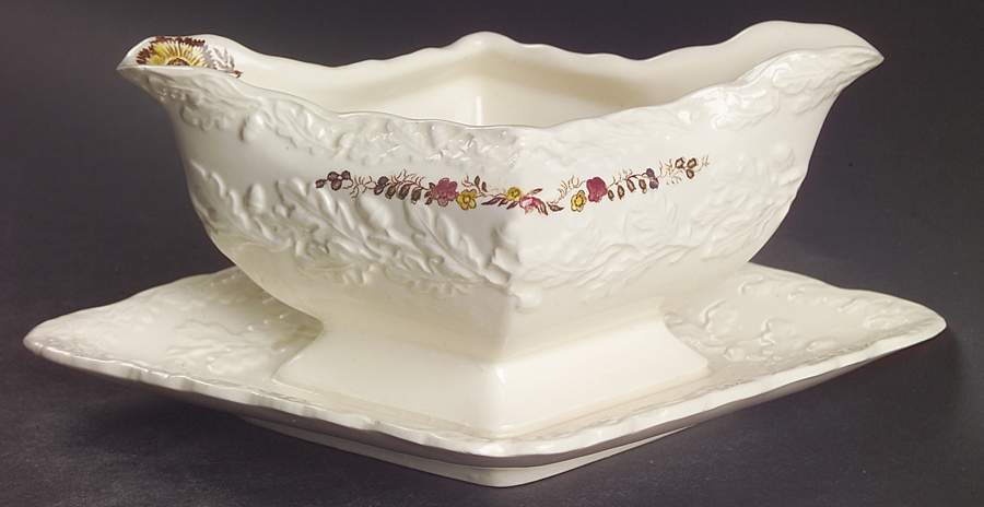 Friarswood Gravy Boat with Attached Underplate by Mason's-1