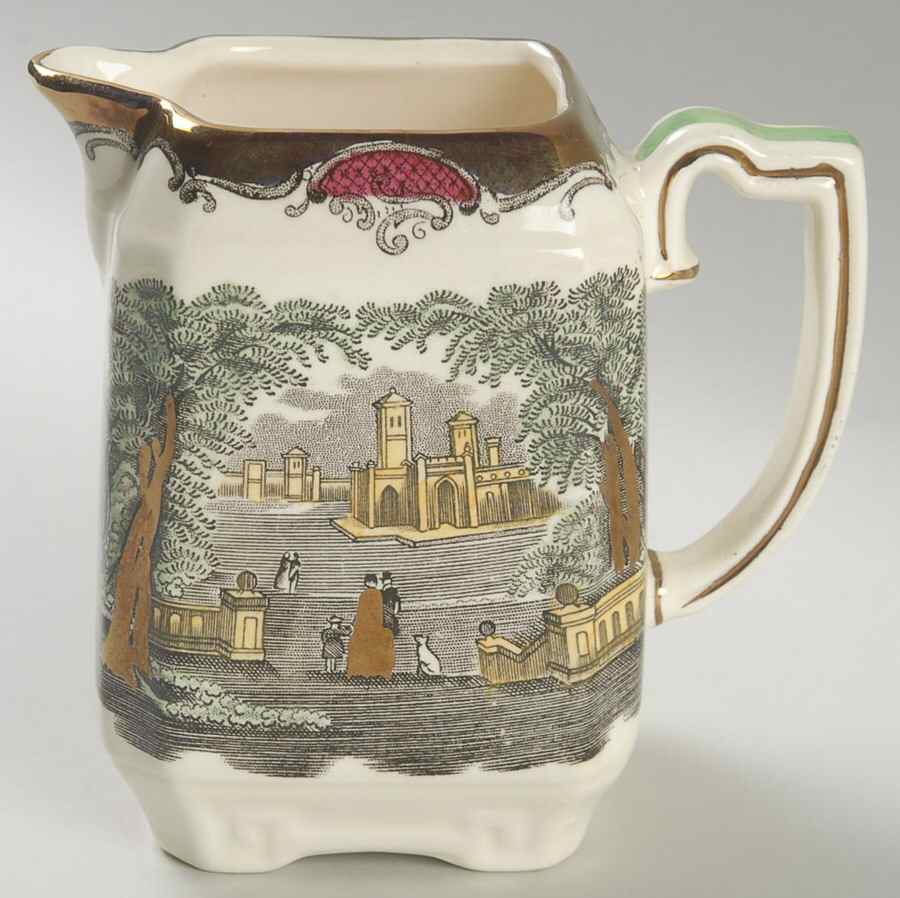 Leeds Square Fan Creamer by Mason's-1