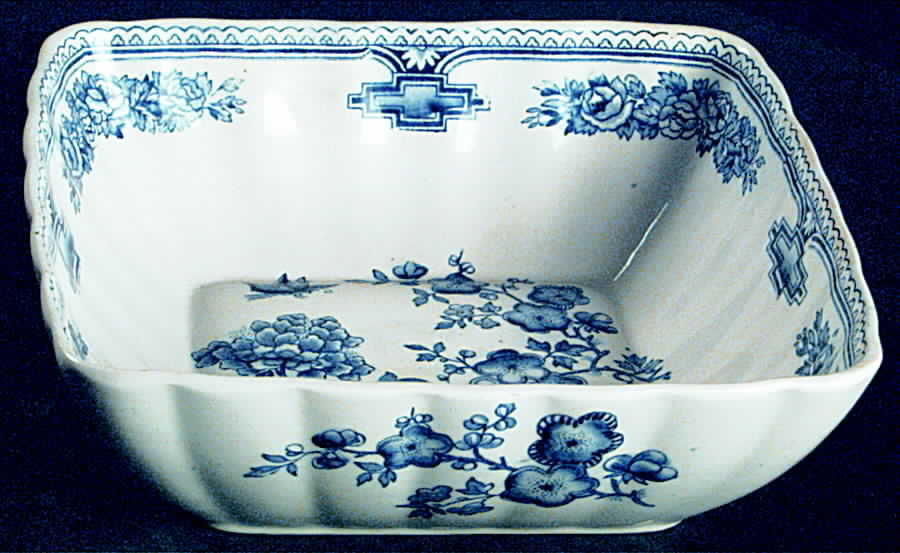 Manchu Blue 6" Sweet Dish Lorne by Mason's-1