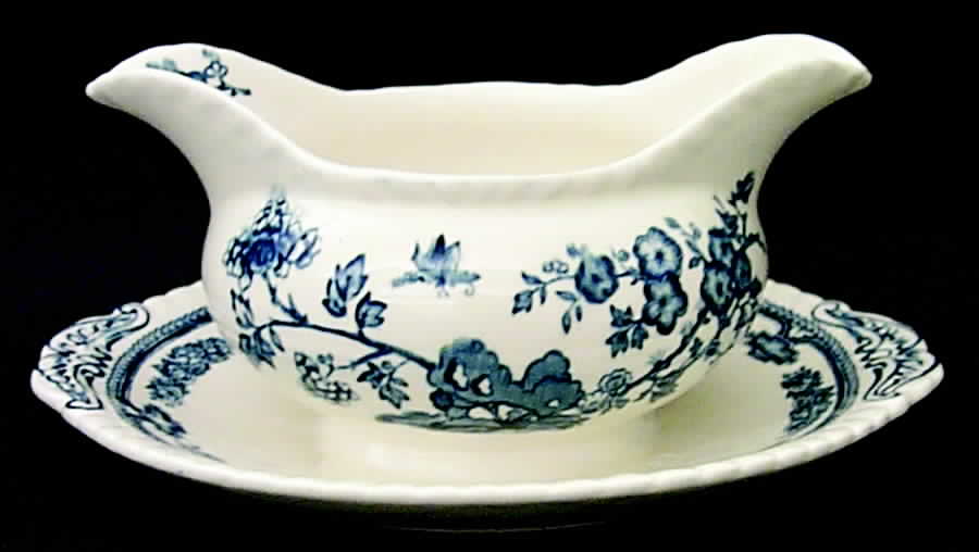 Manchu Blue Gravy Boat with Attached Underplate by Mason's-1