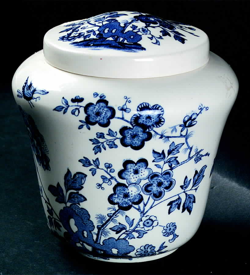 Manchu Blue Small Covered Jar & Lid by Mason's-1