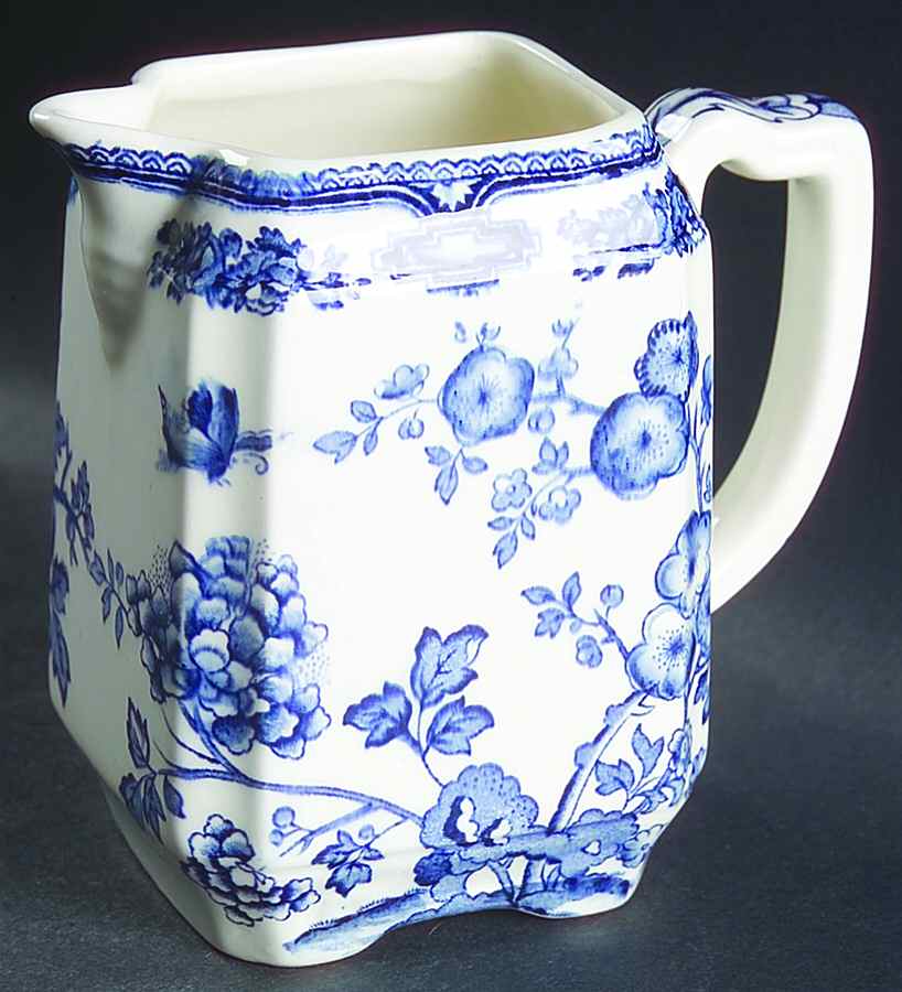 Manchu Blue Square Fan Creamer by Mason's-1