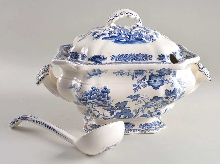 Manchu Blue Tureen &  Lid by Mason's-1