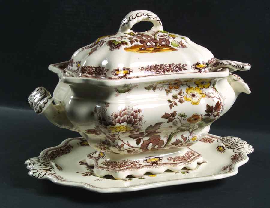 Manchu Brown Multicolor Tureen & Lid w/Ladle & Underplate by Mason's-1