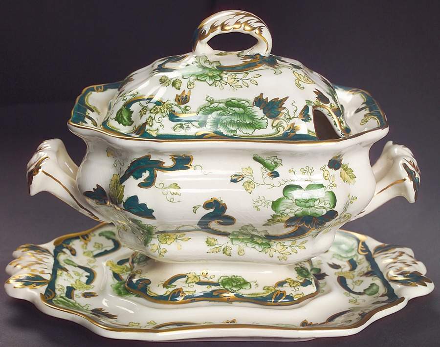 Mandalay Chartreuse (Gold Accent & Trim) Sauce Boat & Lid with Underplate by Mason's-1