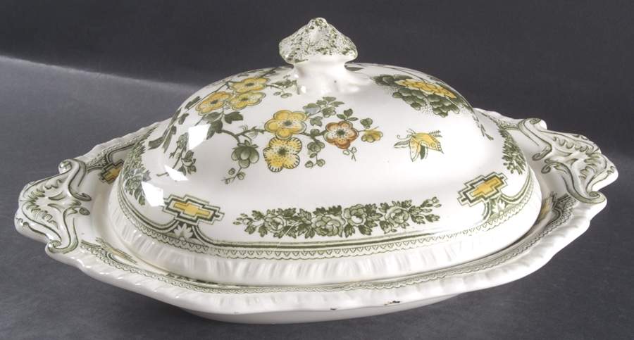 Manchu Green Multicolor Oval Covered Vegetable by Mason's-1