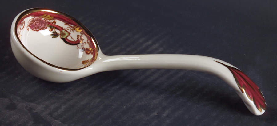 Mandalay Red Gravy Ladle Solid Piece by Mason's-1