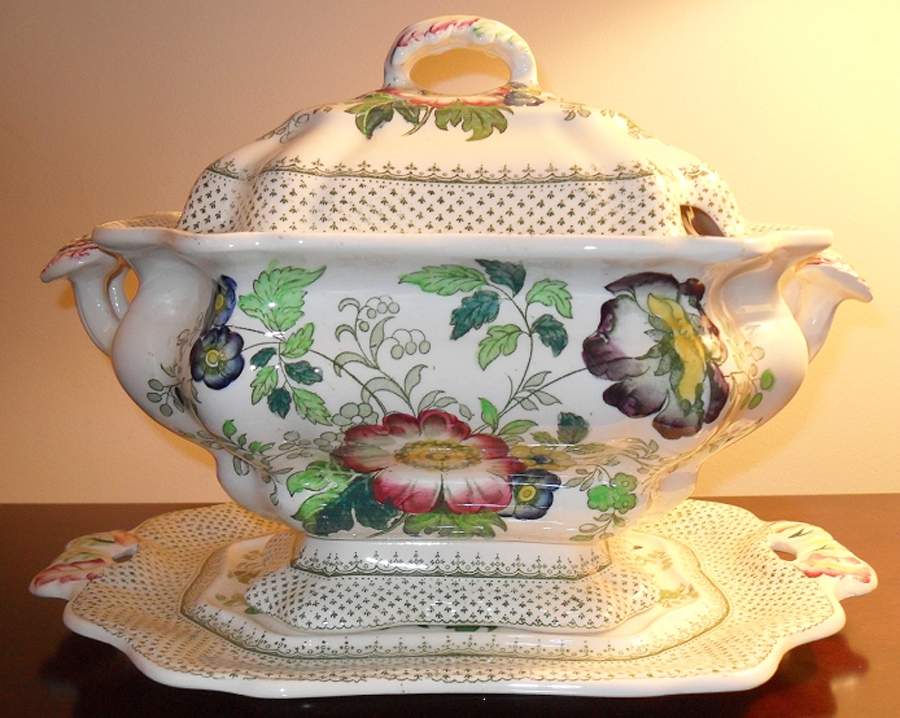 Paynsley Green Multicolor Tureen & Lid w/Ladle & Underplate by Mason's-1