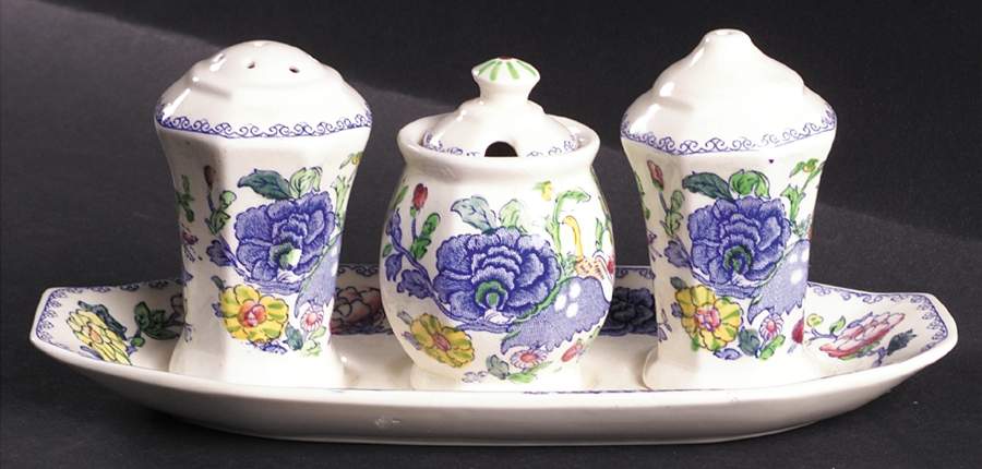 Regency Plantation Colonial Salt & Pepper, Mustard with Lid & Tray by Mason's-1