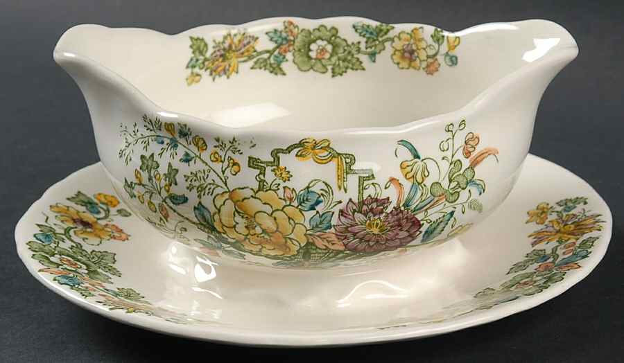 Strathmore Green Multicolor Gravy Boat with Attached Underplate by Mason's-1
