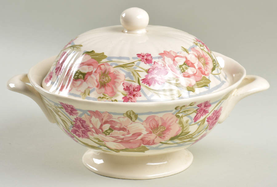Touraine Round Covered Vegetable by Mason's-1