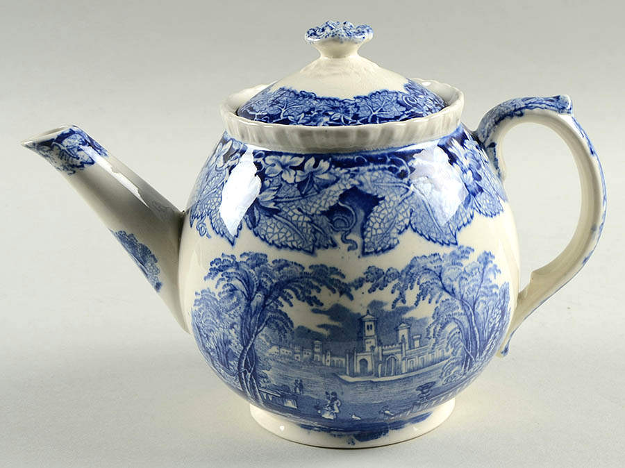Vista Blue Teapot & Lid by Mason's-1
