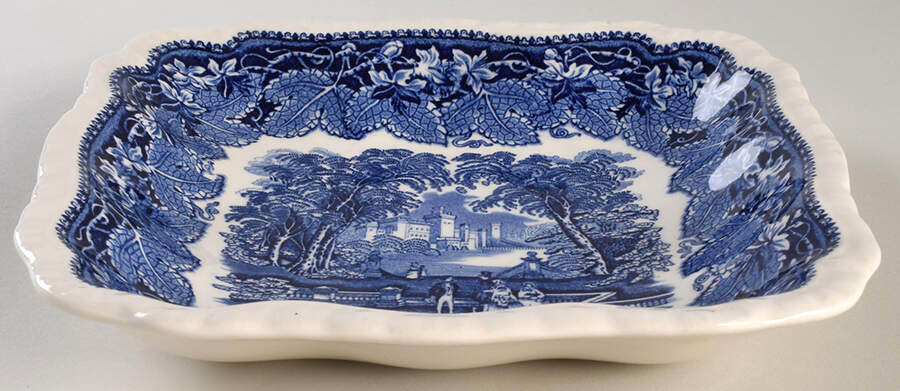 Vista Blue Square Gadroon Dessert Bowl by Mason's-1