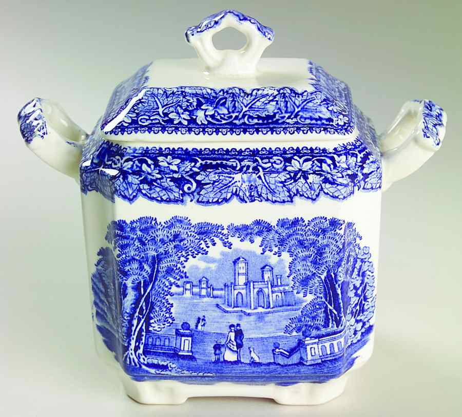 Vista Blue Square Fan Sugar Bowl & Lid by Mason's-1