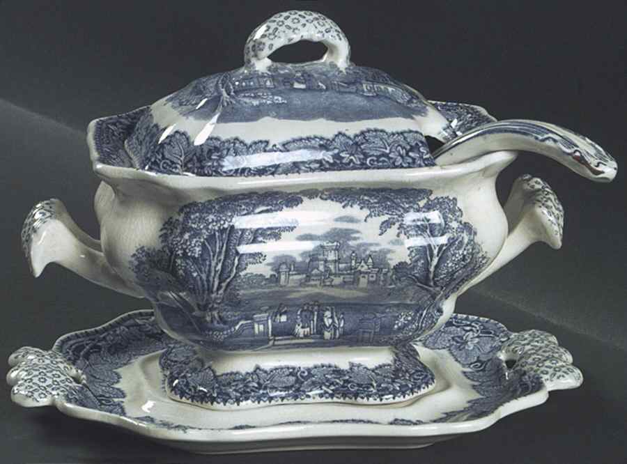 Vista Blue Sauce Boat & Lid & Underplate & Ladle by Mason's-1