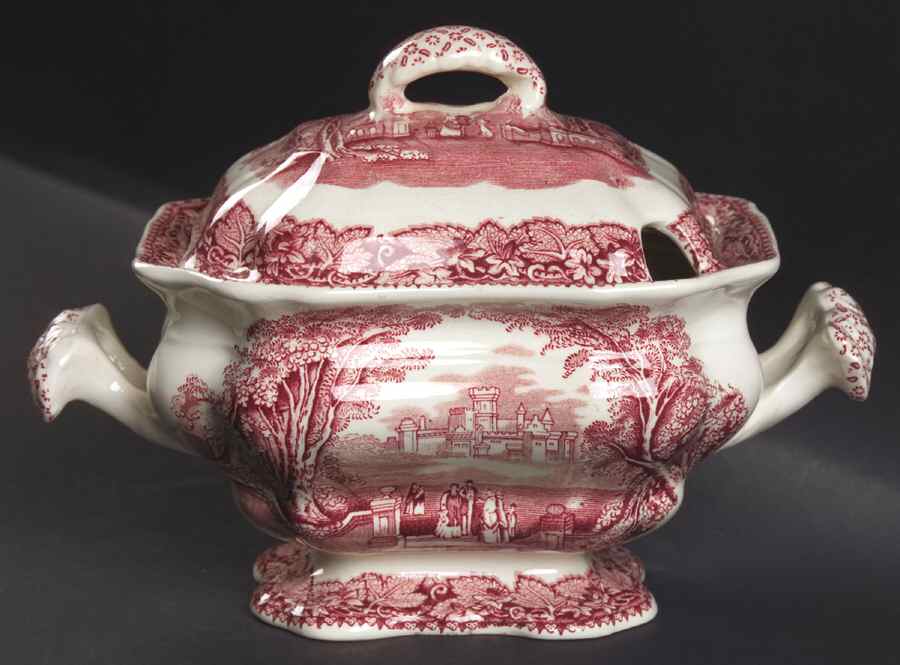 Vista Pink (No Trim) Sauce Boat & Lid by Mason's-1