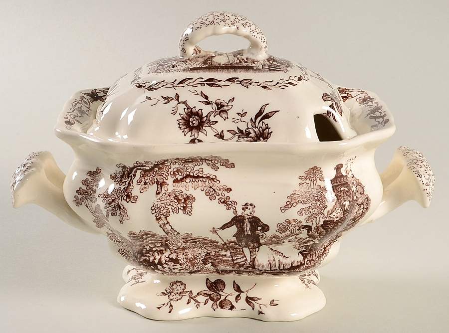 Watteau Brown Sauce Boat & Lid by Mason's-1