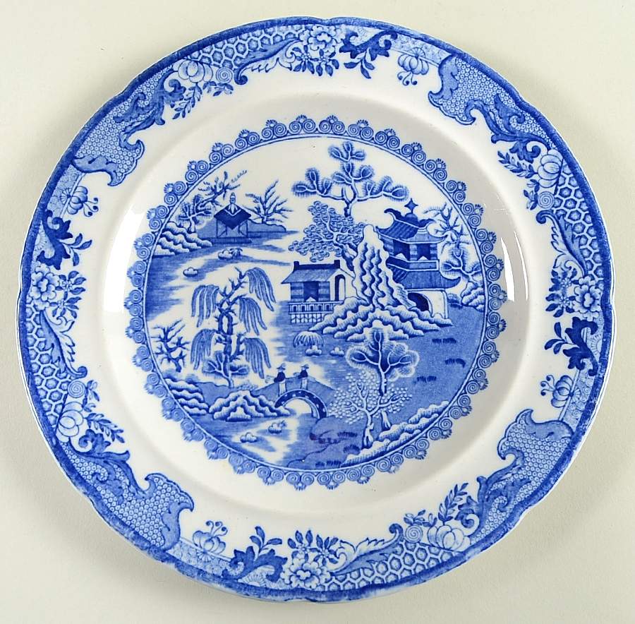 Willow Blue (Design On Edge) Luncheon Plate by Mason's-1