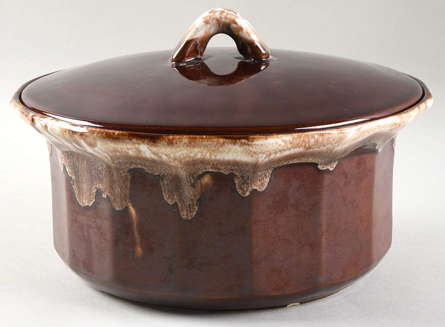 Brown Drip 2.5 Qt Round Covered Casserole by Nelson McCoy-1