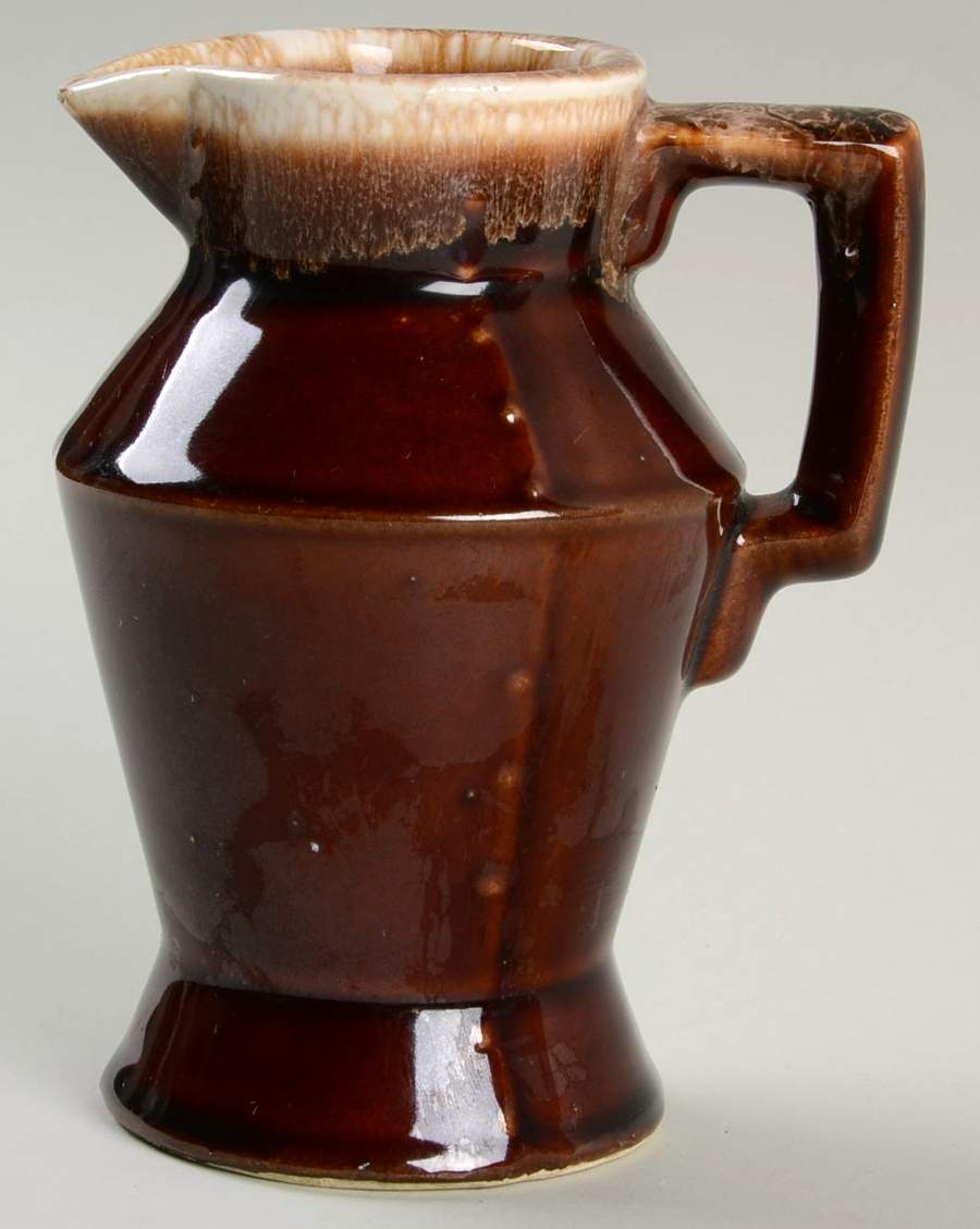 Brown Drip 8 Oz Jug by Nelson McCoy-1
