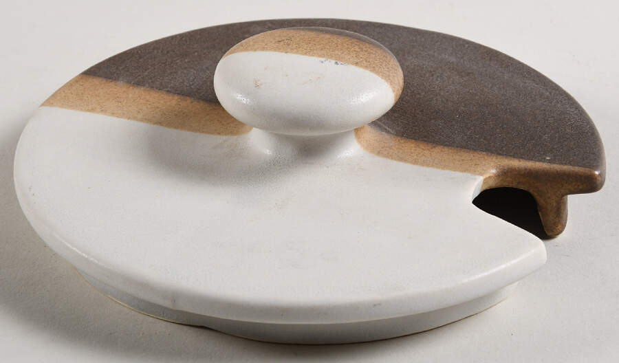 Sandstone Lid for Bean Pot by Nelson McCoy-1