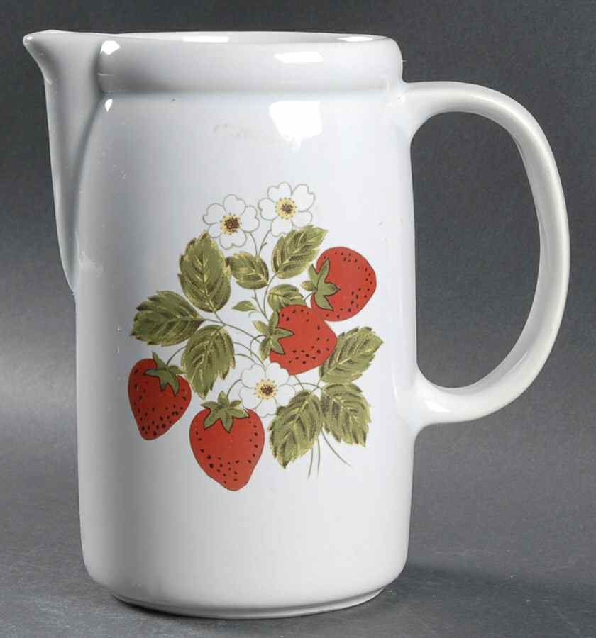 Strawberry Country 40 Oz Pitcher by Nelson McCoy-1