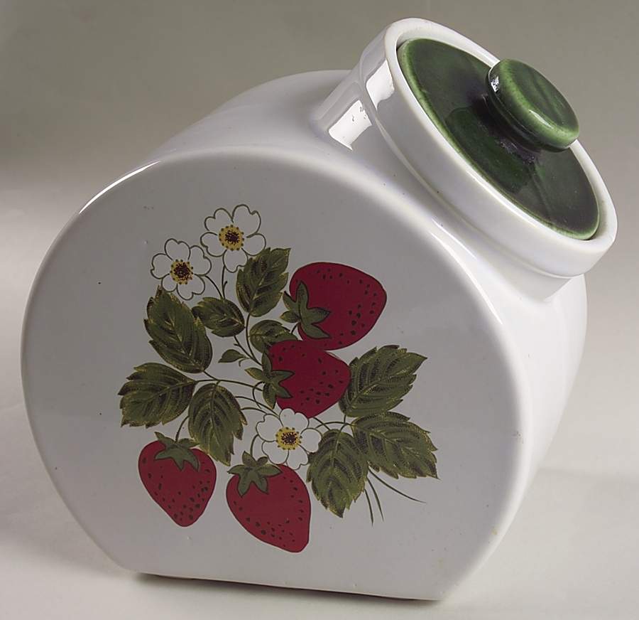 Strawberry Country Candy Canister & Lid by Nelson McCoy-1