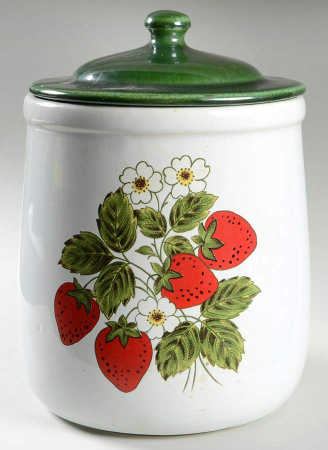 Strawberry Country Extra Large Canister & Lid by Nelson McCoy-1