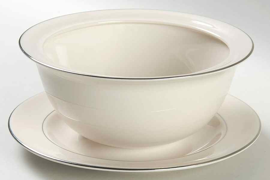 White Rose Sauce Boat with Attached Underplate No Lid by Manchester-1