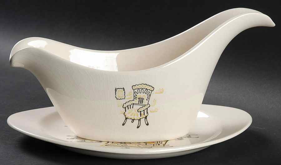Gay Nineties Gravy Boat & Underplate/Relish by Marcrest-1