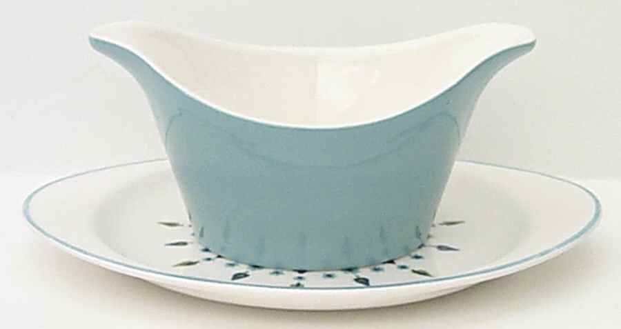 Swiss Alpine Gravy Boat & Underplate/Relish by Marcrest-1