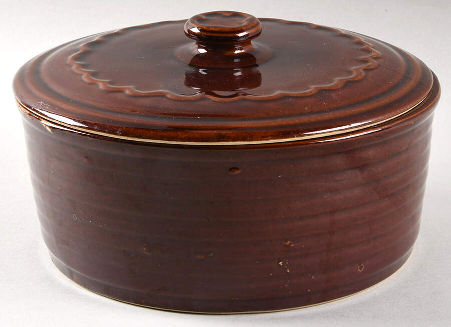 MCR2 1.5 Qt Round Covered Casserole by Marcrest-1