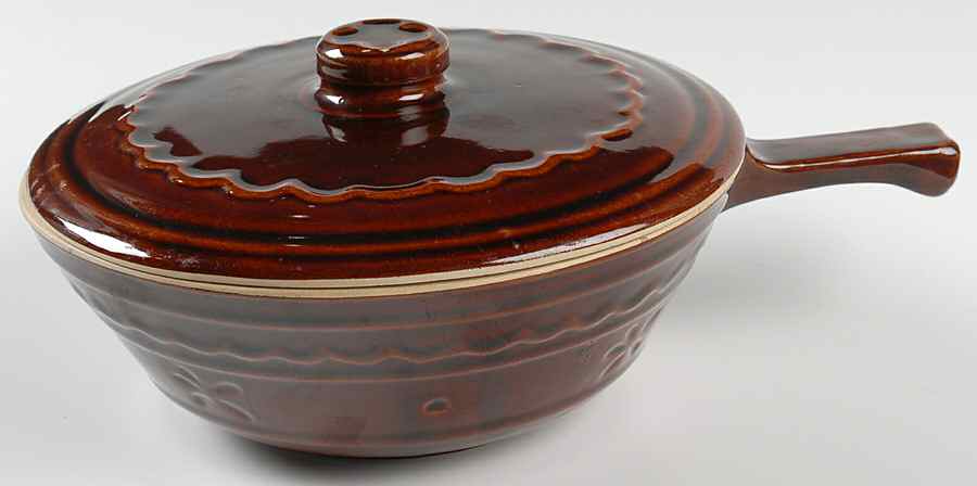 MCR2 1.25 Qt French Covered Casserole by Marcrest-1
