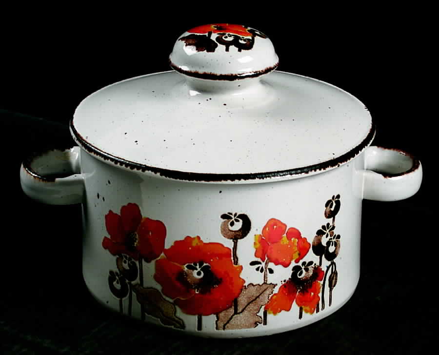 Autumn 2 Qt Round Covered Casserole by W R Midwinter Ltd-1