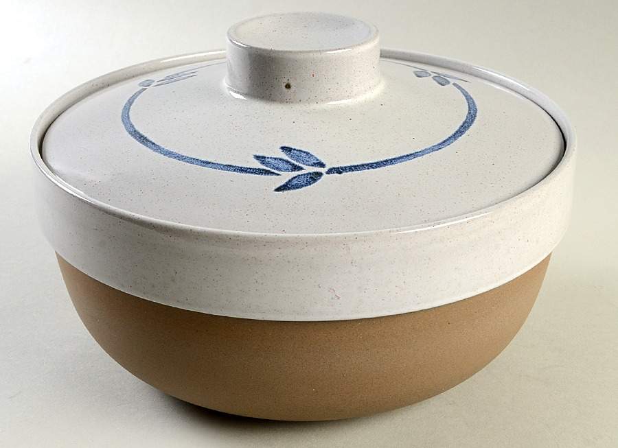 Blue Print England 2.5 Qt Round Covered Casserole by W R Midwinter Ltd-1