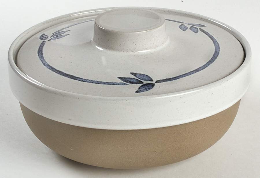 Blue Print England 1.5 Qt Round Covered Casserole by W R Midwinter Ltd-1