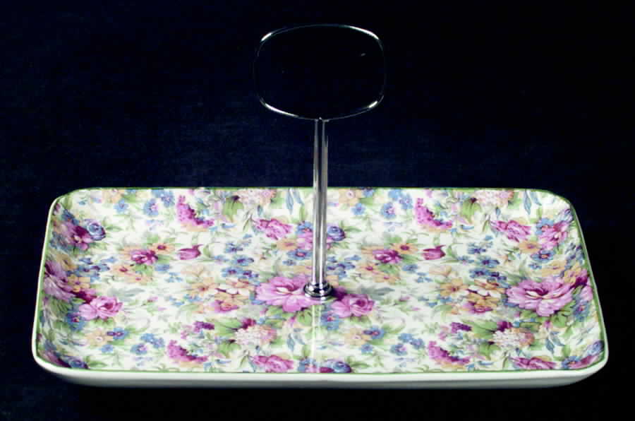 Brama Abra Tray w/Center Handle by W R Midwinter Ltd-1
