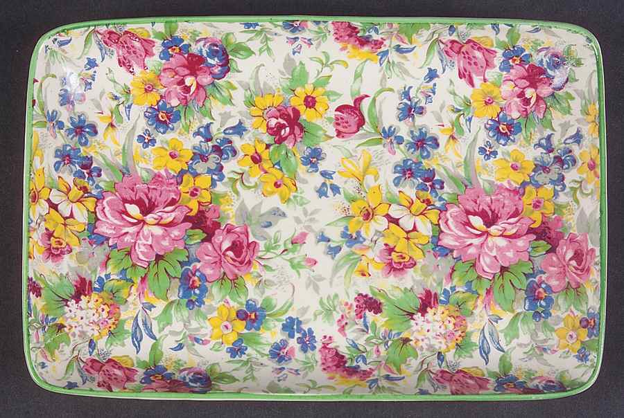 Brama Small Abra Shaped Tray by W R Midwinter Ltd-1