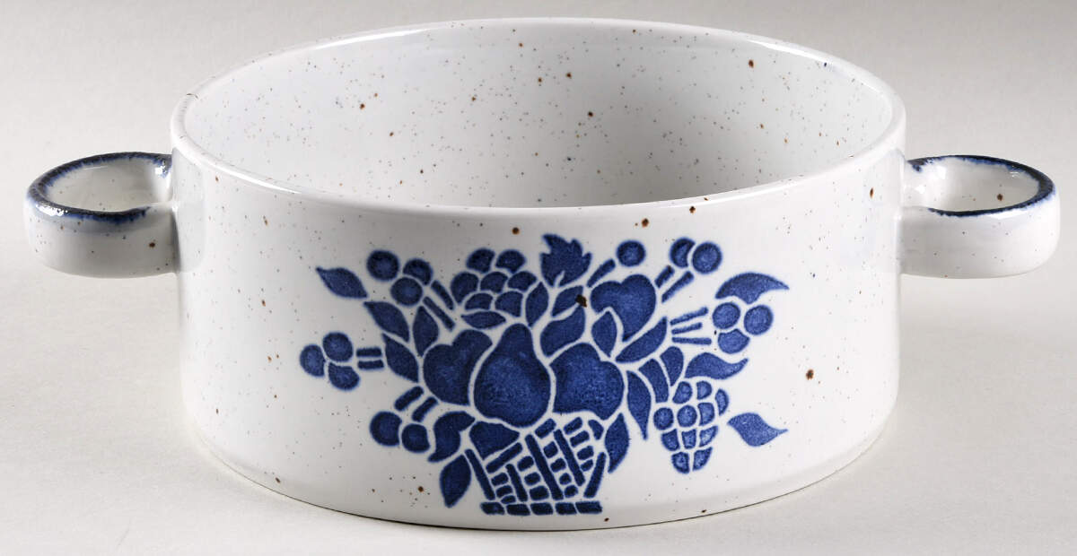 Country Blue 2 Qt Round Covered Casserole No Lid by W R Midwinter Ltd-1
